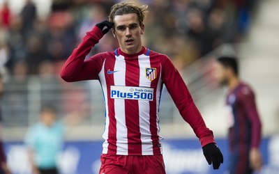 四喜娱乐播报-卡塔尔球员赛后泪洒赛场